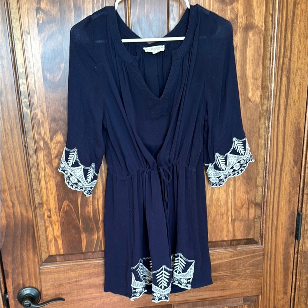 Women's Navy Top with White Embroidery